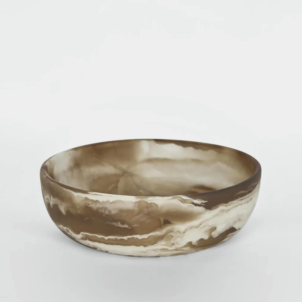 Load image into Gallery viewer, MARTHA'S VINEYARD Swirl Resin Serving Bowl Medium - Latte