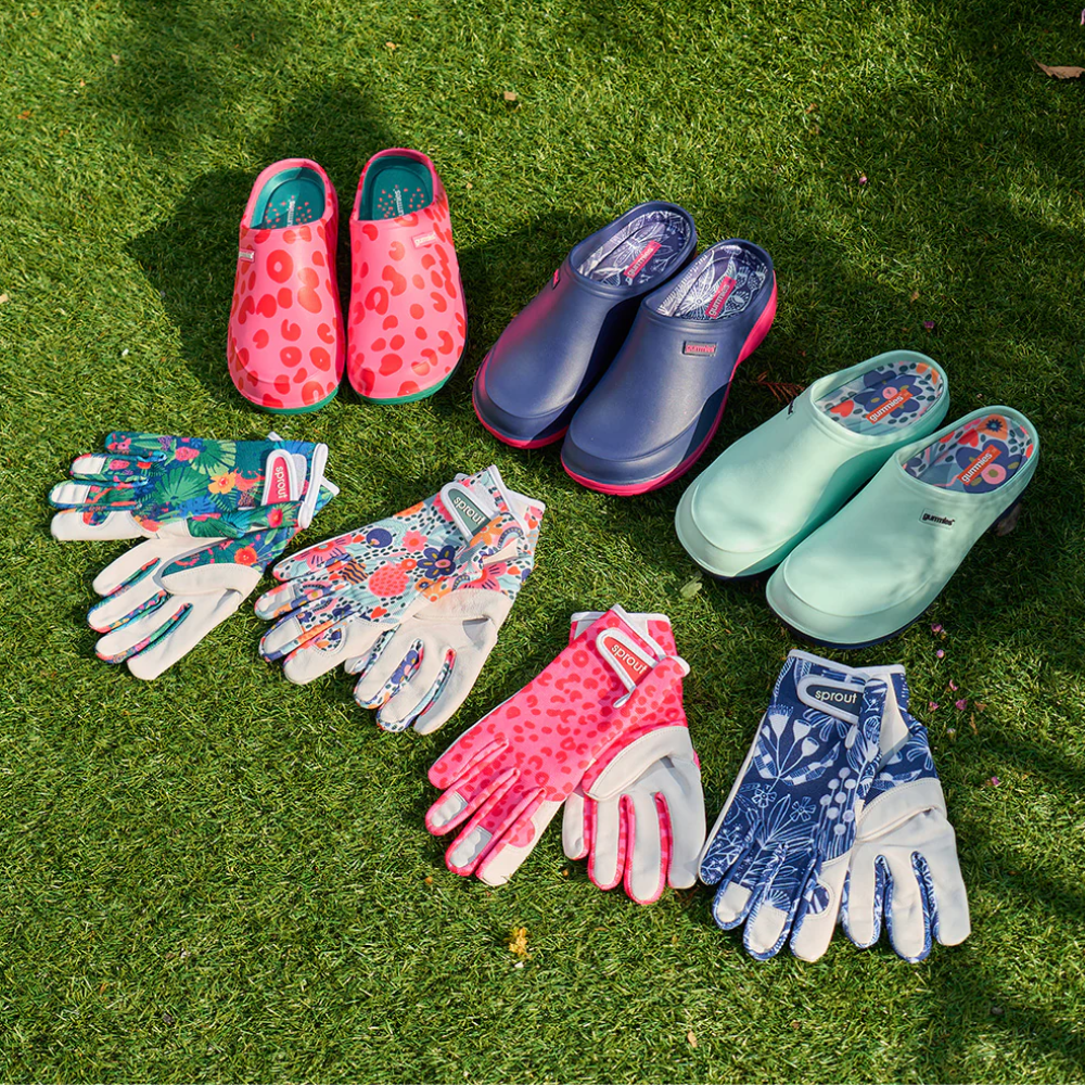 Load image into Gallery viewer, ANNABEL TRENDS Gummies Memory Foam Clog - Garden Love Sage