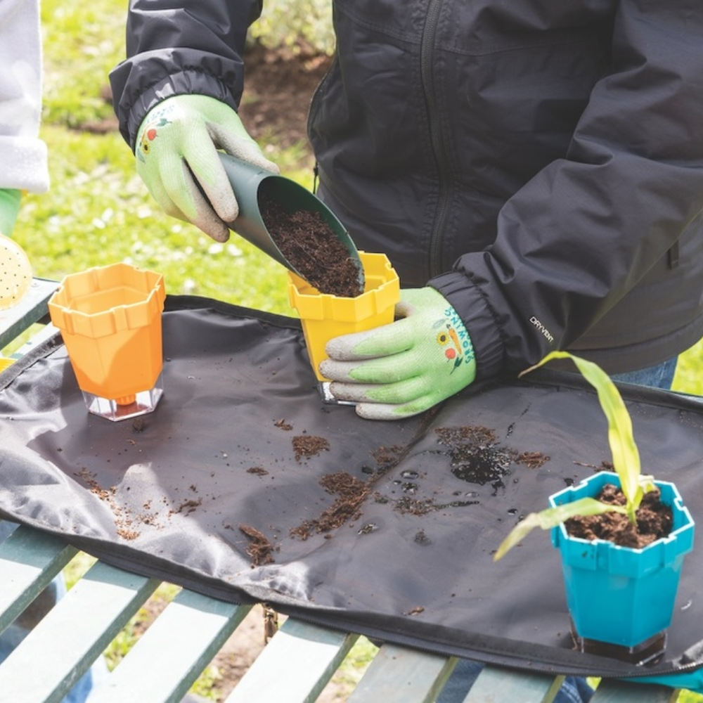Load image into Gallery viewer, BURGON & BALL Growing Gardeners Link-A-Pot Set of 3