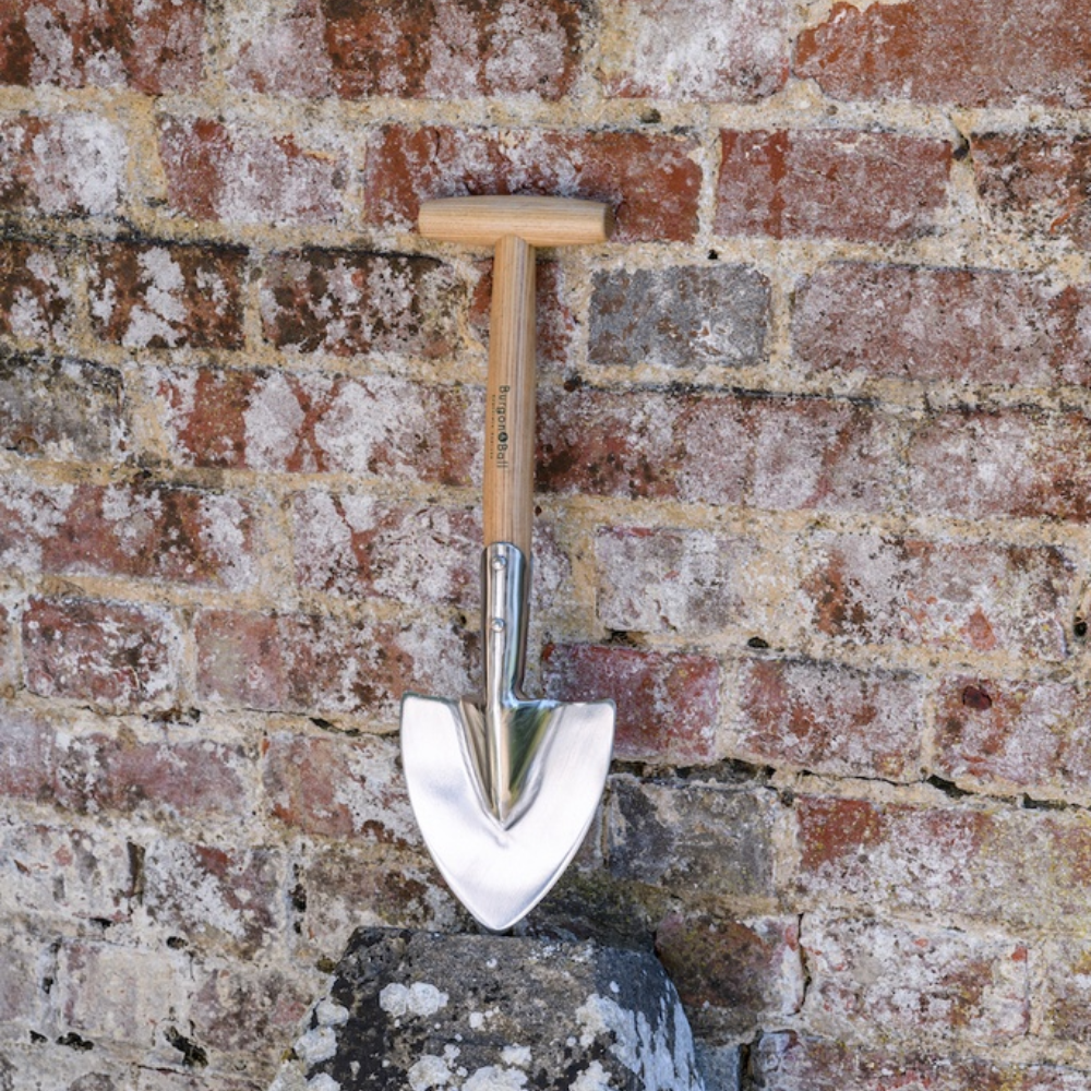 Load image into Gallery viewer, BURGON & BALL Short-Handled Perennial Spade - RHS Endorsed