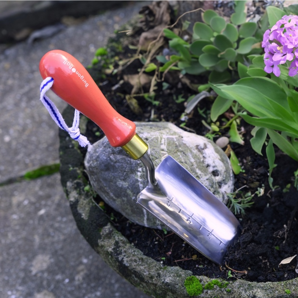 Load image into Gallery viewer, BURGON & BALL Collector Series Hand Transplanting Trowel - Red