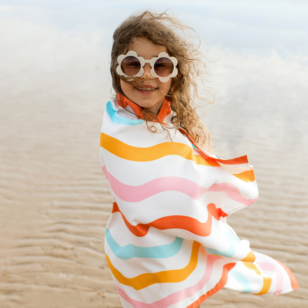 Load image into Gallery viewer, DOCK & BAY Quick-dry Beach Towel 100% Recycled Kids Collection - Squiggly Face