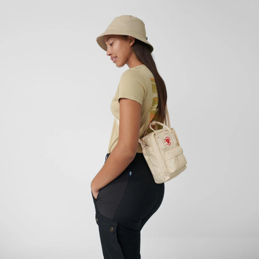Load image into Gallery viewer, FJALLRAVEN Kanken Sling Carry Bag - Flamingo Pink