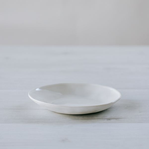 Load image into Gallery viewer, FLAX Saucer / Snack Plate 13cm - White