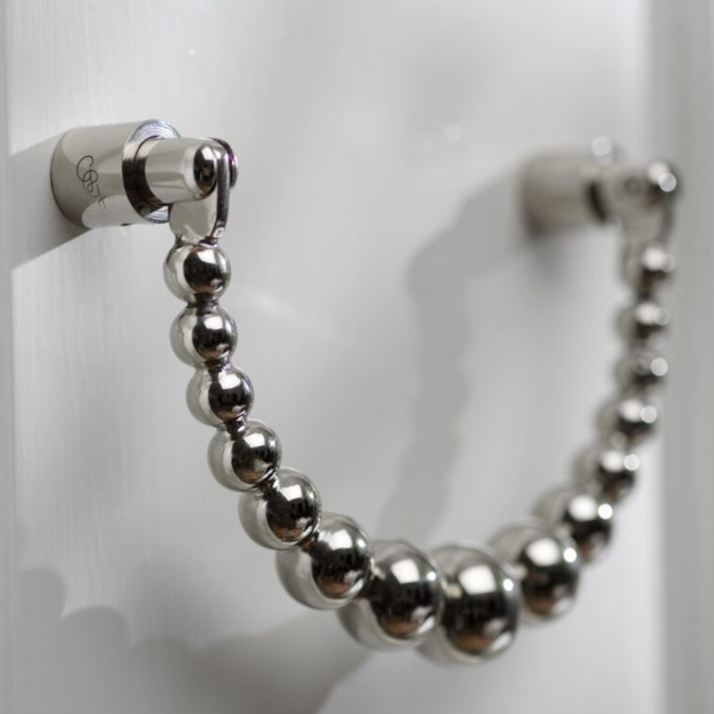 Load image into Gallery viewer, GARDEN GLORY Pearl Ribbon Door Knocker - Silver **Limited Stock**