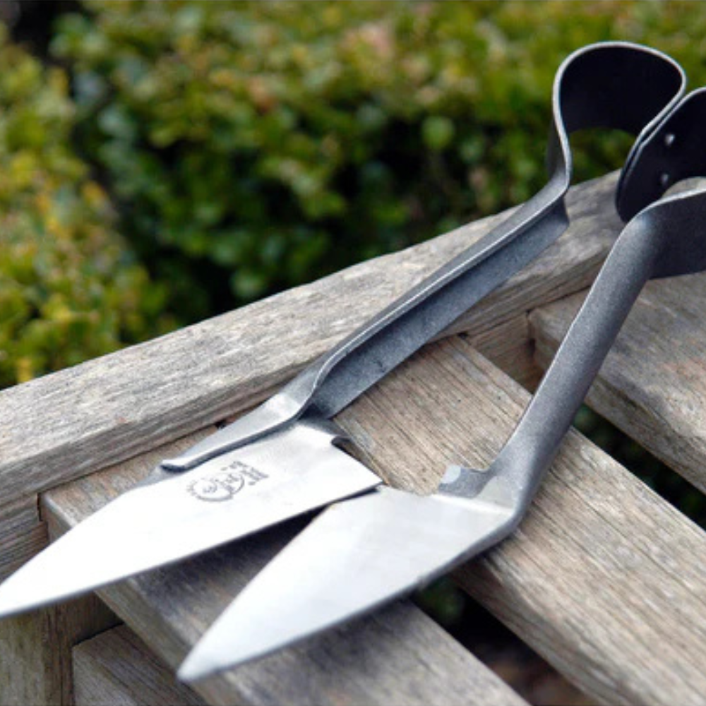 Load image into Gallery viewer, BURGON & BALL Professional Soft Squeeze Shears - Large