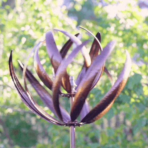 Load image into Gallery viewer, MARTHA'S VINEYARD Wind Spinner - Lotus Bronze