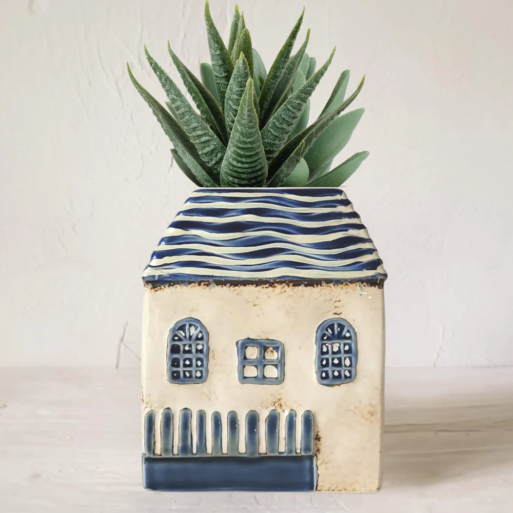 Load image into Gallery viewer, MARTHA'S VINEYARD 'La Maison' Planter Pot