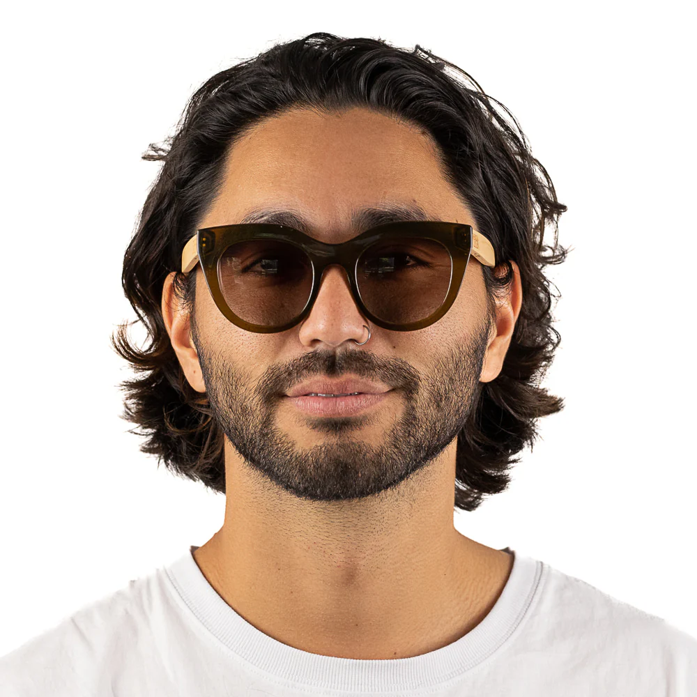 Load image into Gallery viewer, SOEK Adult Polarised Sunglasses - Milla Khaki