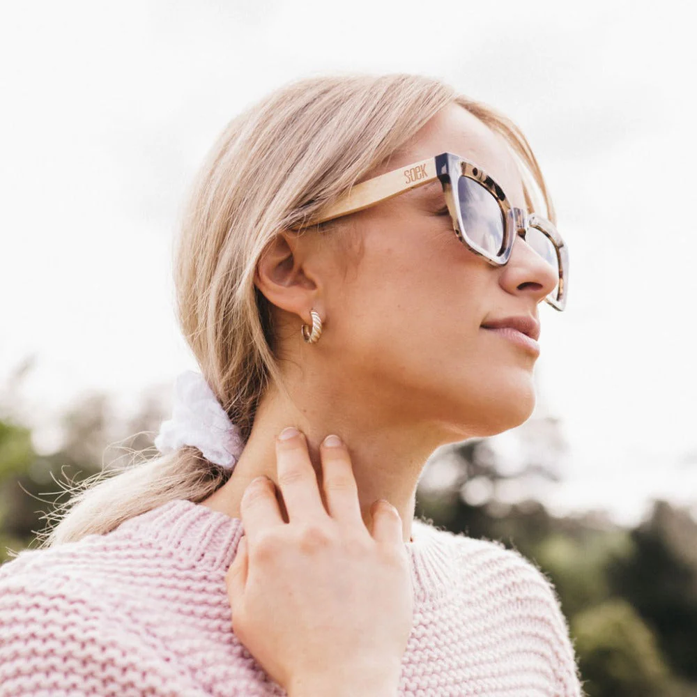 Load image into Gallery viewer, SOEK Adult Polarised Sunglasses - Zahra Opal Tortoise