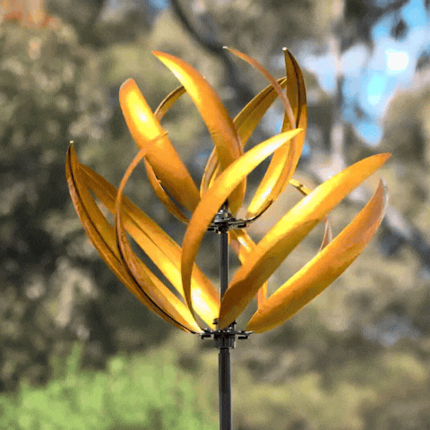 Load image into Gallery viewer, MARTHA'S VINEYARD Wind Spinner - Lotus Gold