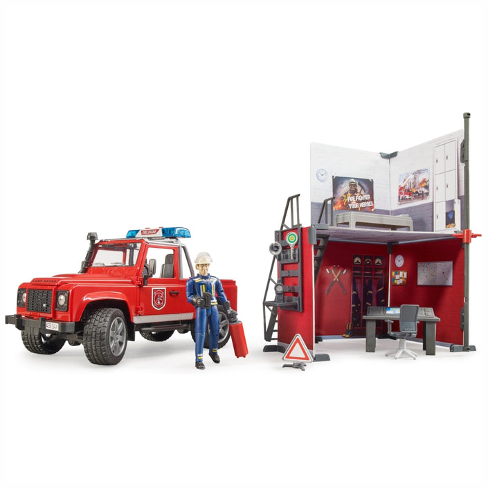BRUDER 1:16 Bworld Toy Fire Station with Land Rover Defender + Fireman