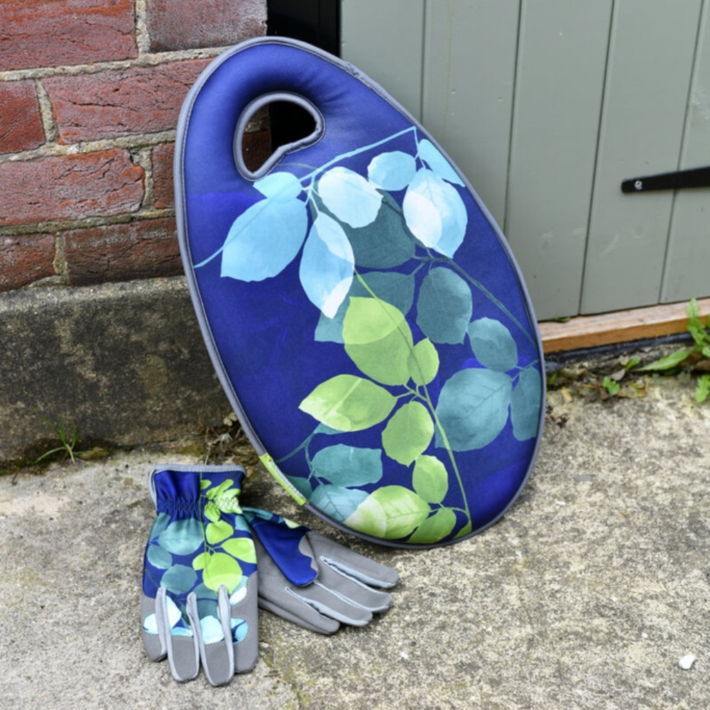 Load image into Gallery viewer, BURGON & BALL National Trust Gloves - Under The Canopy