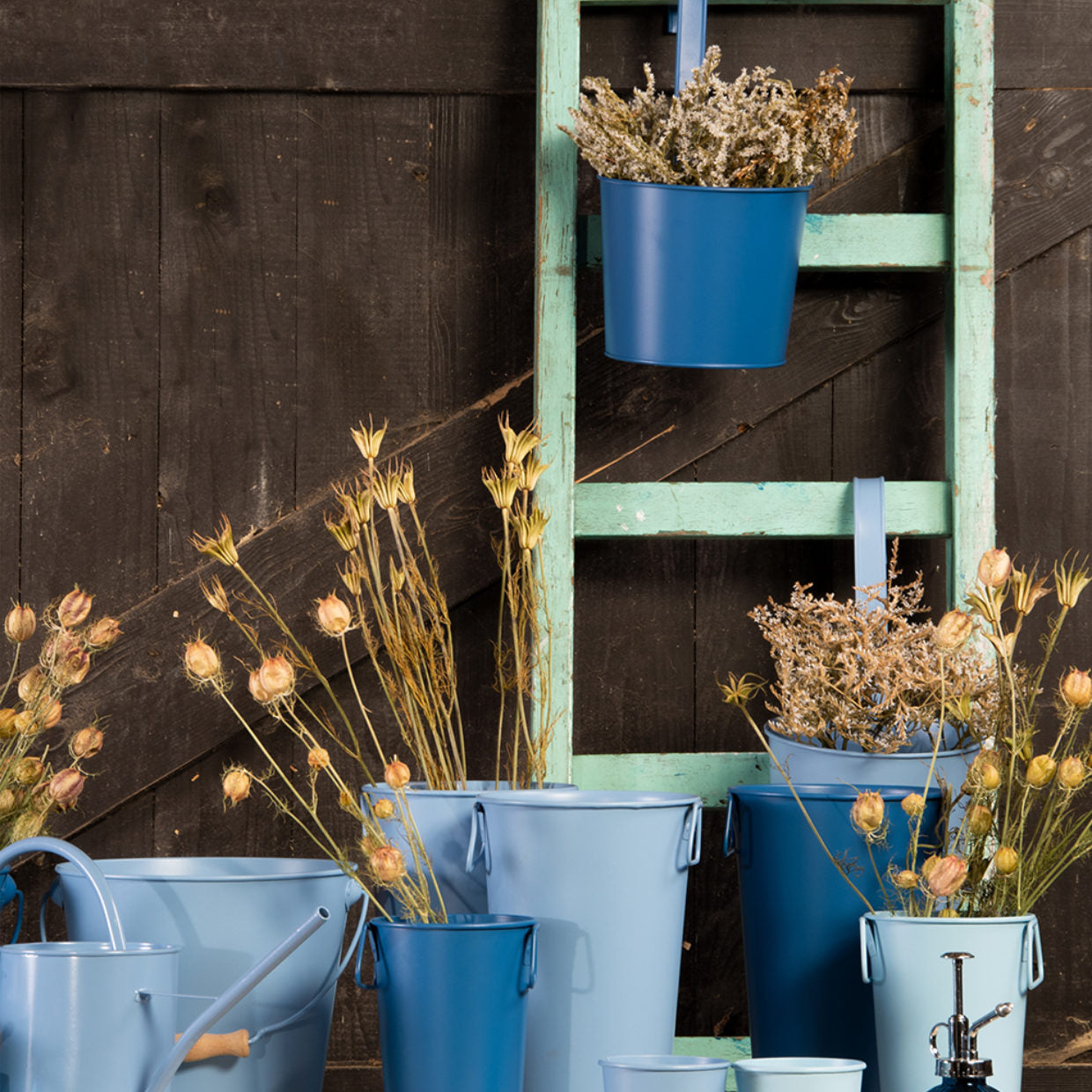 Load image into Gallery viewer, ESSCHERT DESIGN 'Blue Shades' 5L Bucket - Dusty Blue **Limited Stock**