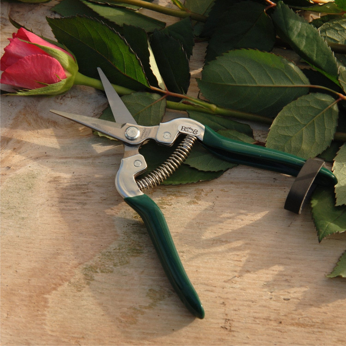 Load image into Gallery viewer, BURGON & BALL Gardening Flower and Fruit Snip