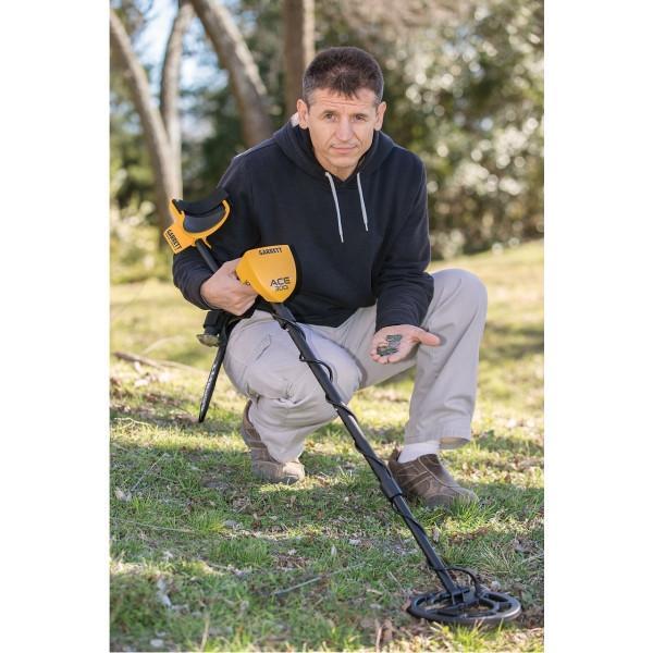 Load image into Gallery viewer, GARRETT ACE 300i Gold Prospecting Metal Detector
