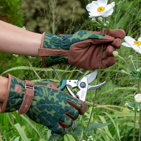 BURGON & BALL Love the Glove Gardening Gloves - Oak Leaf Moss M/L - Pair