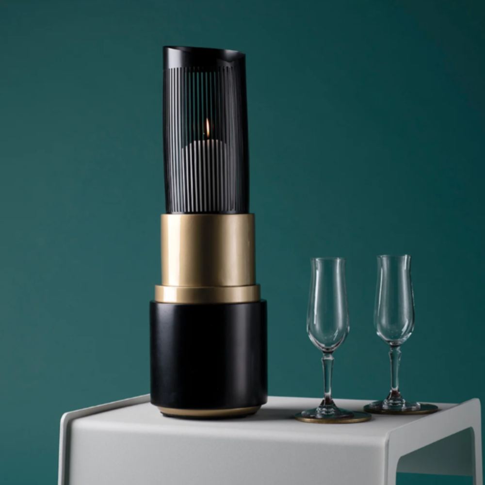 Load image into Gallery viewer, GARDEN GLORY Lipstick Lantern Maxi - Black & Gold
