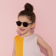 Load image into Gallery viewer, IZIPIZI PARIS Sun Junior Kids STYLE #D Sunglasses - Black (3-10 YEARS)
