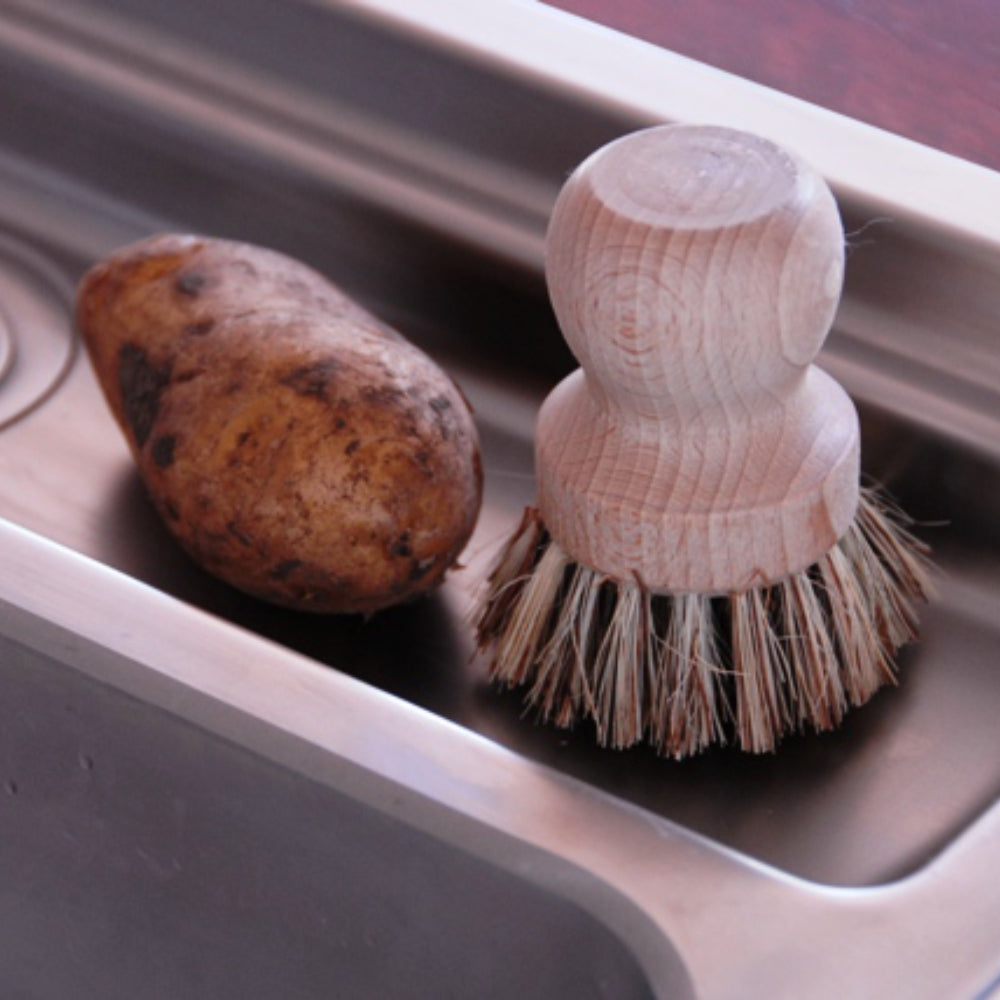 Load image into Gallery viewer, KELLER BURSTEN Pot and Pan Brush - Beechwood & Union Fibre