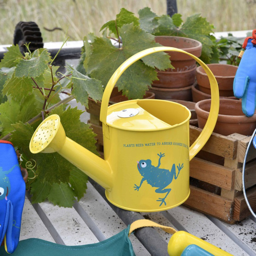 Load image into Gallery viewer, NATIONAL TRUST x BURGON & BALL Childrens Watering Can