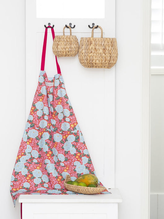 ANNABEL TRENDS Apron Pretty Peonies