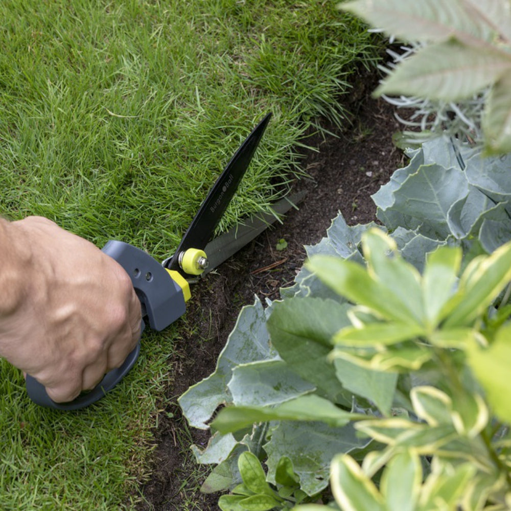 Load image into Gallery viewer, BURGON & BALL Single Handed Grass Shear