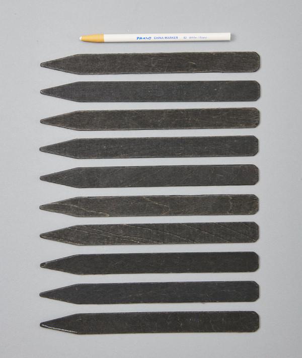 Load image into Gallery viewer, STING IN THE TAIL Blackboard Garden Labels - 10 pk