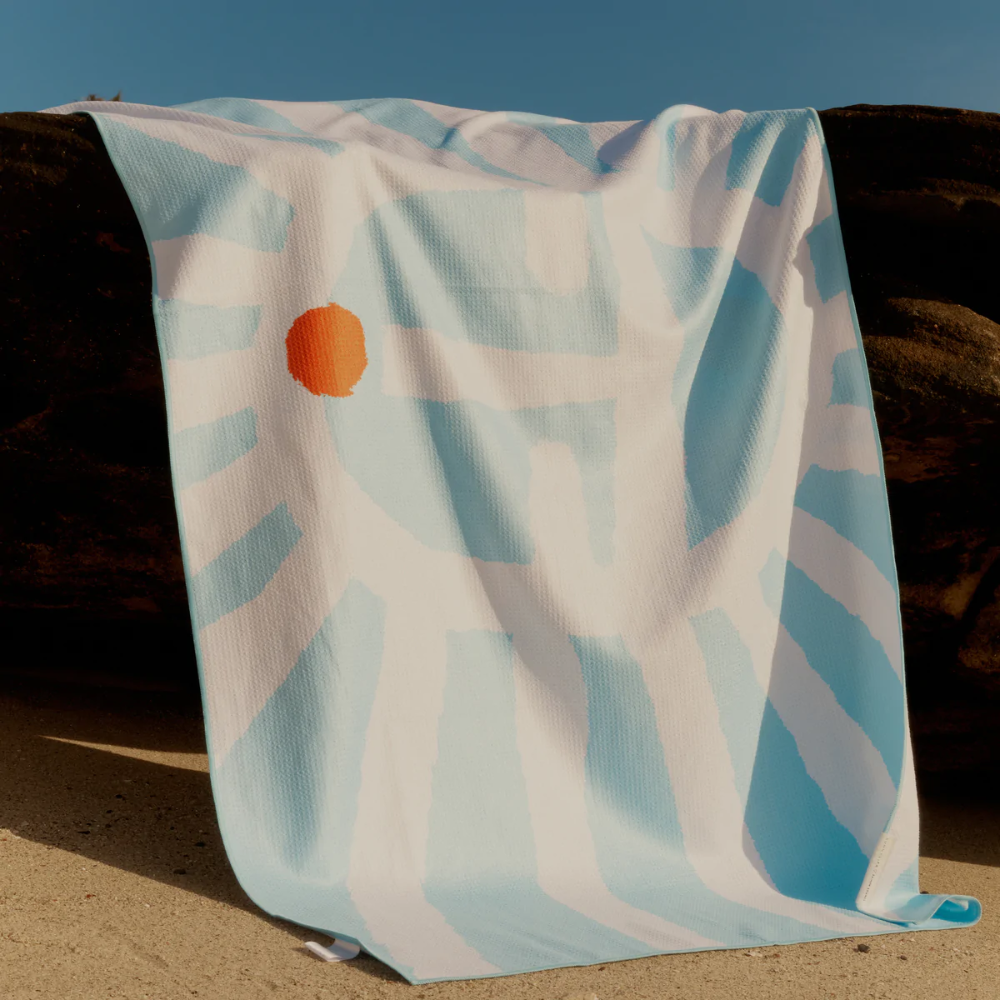 SUNNYLIFE Microfibre Towel Sun Face