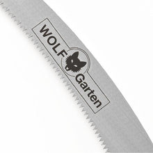 Load image into Gallery viewer, Closed up of WOLF GARTEN Multi-star Professional Pruning Saw - PRO 370 blade