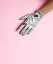 Load image into Gallery viewer, GARDEN GLORY Gardening Gloves Silver Bullet - Small