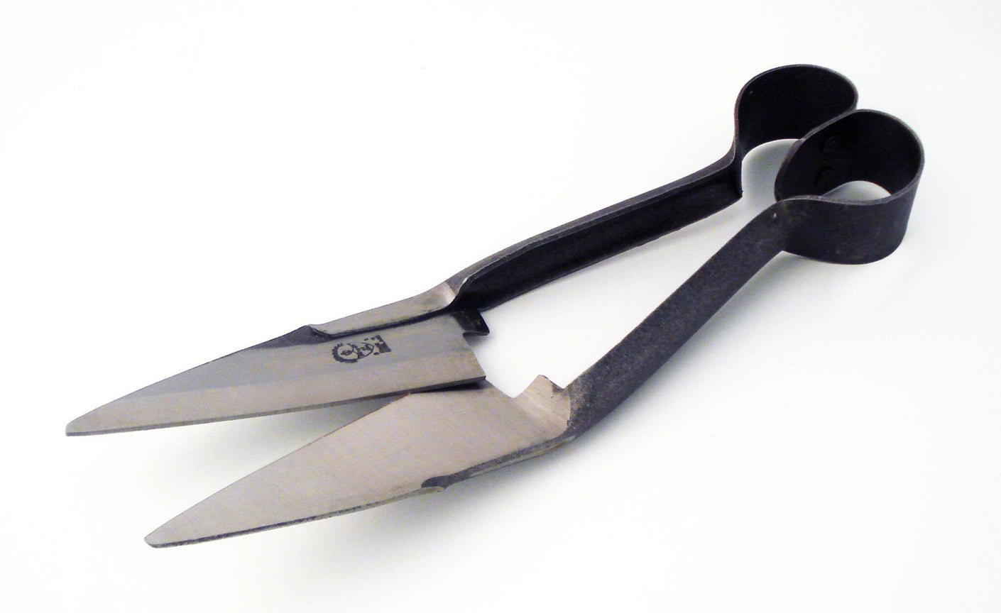 Load image into Gallery viewer, BURGON & BALL  |  Professional Soft Squeeze Shears - Opened blade