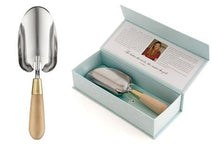 Load image into Gallery viewer, SOPHIE CONRAN Trowel outside Gift Box