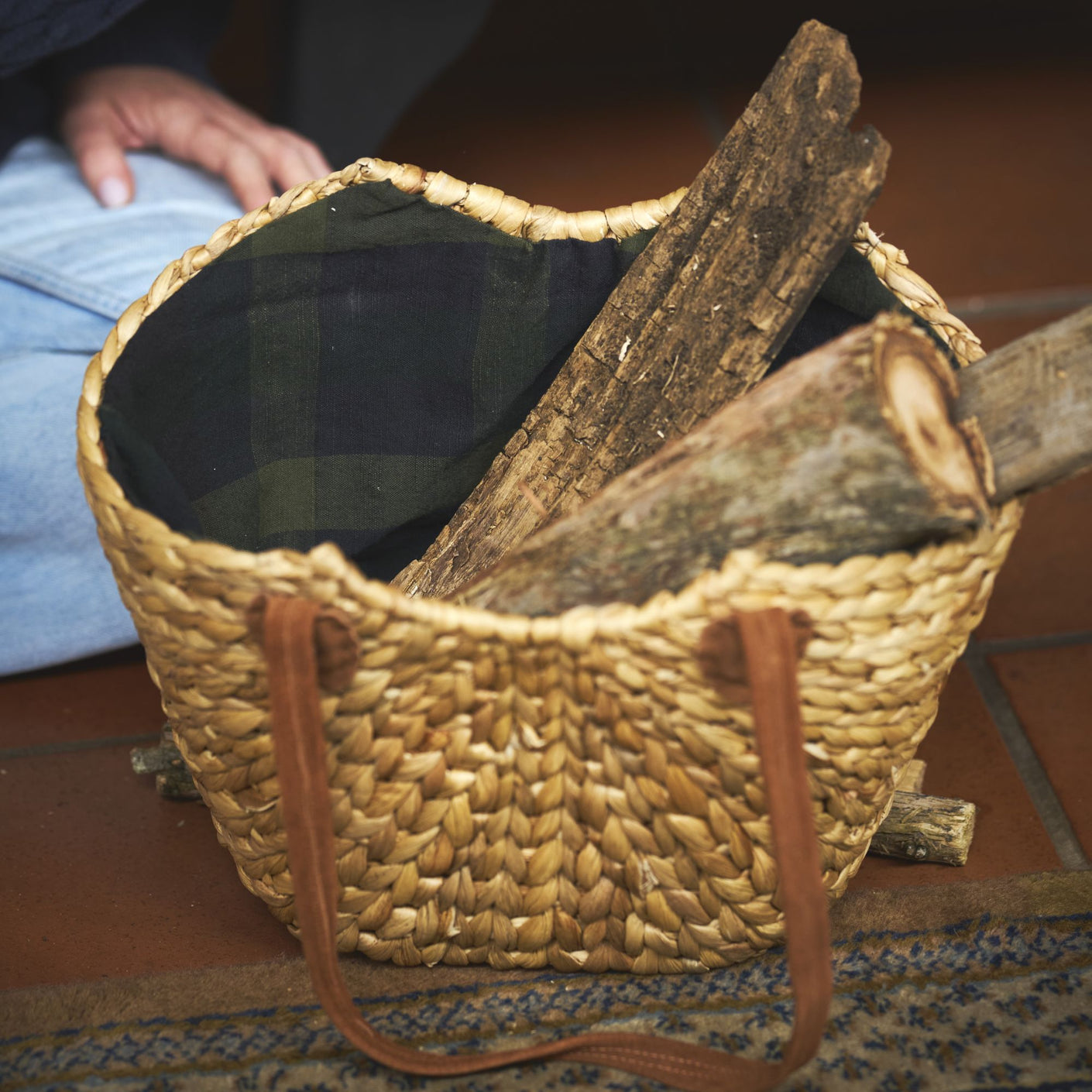 Load image into Gallery viewer, ROBERT GORDON Market Lane Basket - Tartan