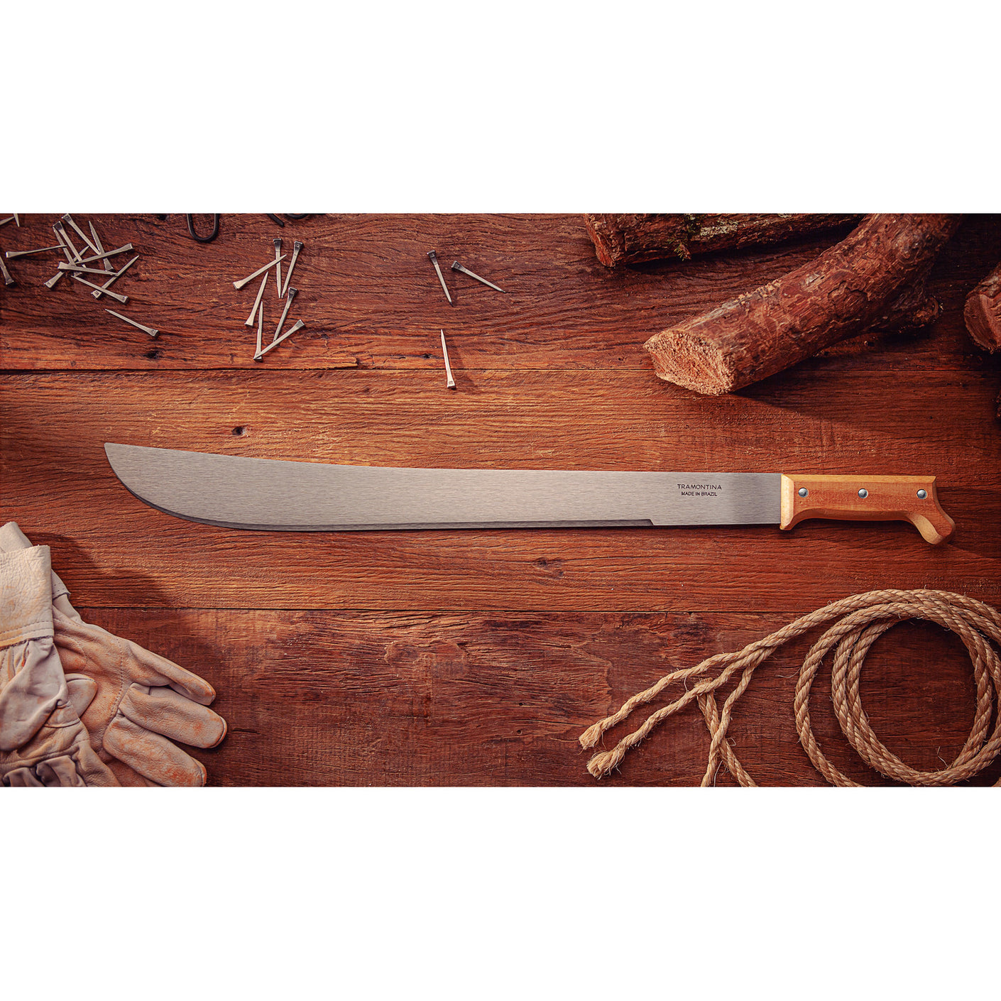 Load image into Gallery viewer, TRAMONTINA Machete with Carbon Steel Blade and Wood Handle - 800mm / 26&quot;