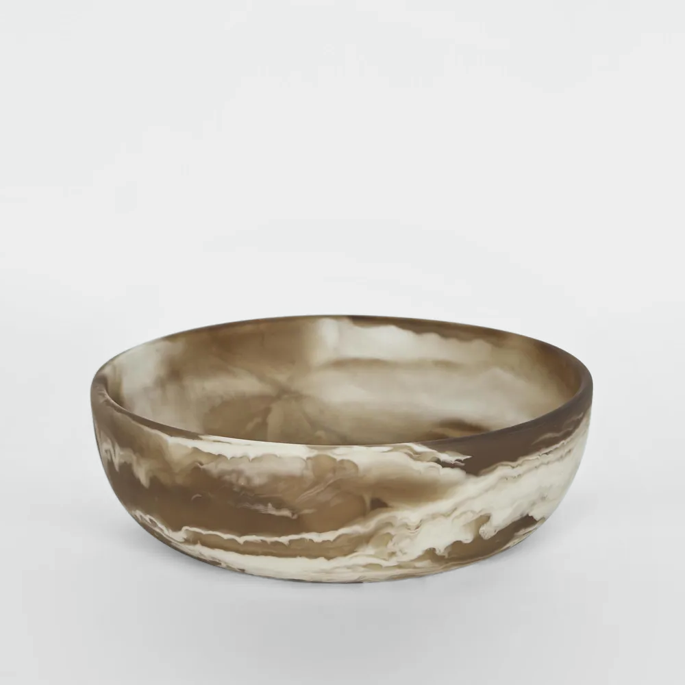 MARTHA'S VINEYARD Swirl Resin Serving Bowl Medium - Latte