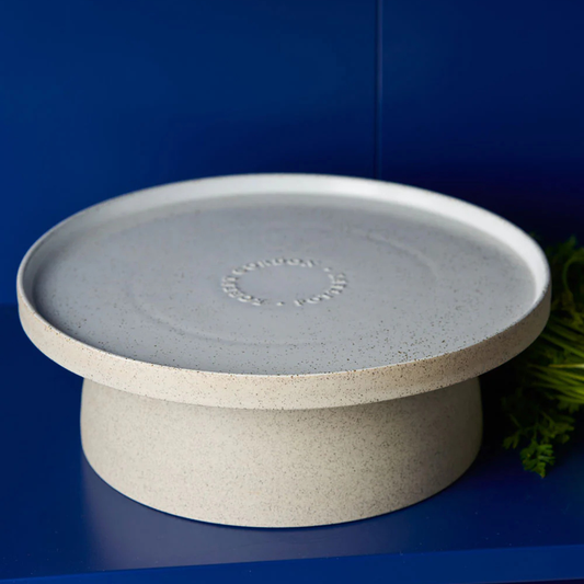 ROBERT GORDON Garden to Table Cake Stand