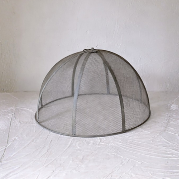 MARTHA'S VINEYARD Wire Food Cover / Garden Cloche - Large