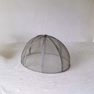 MARTHA'S VINEYARD Wire Food Cover / Garden Cloche - Small