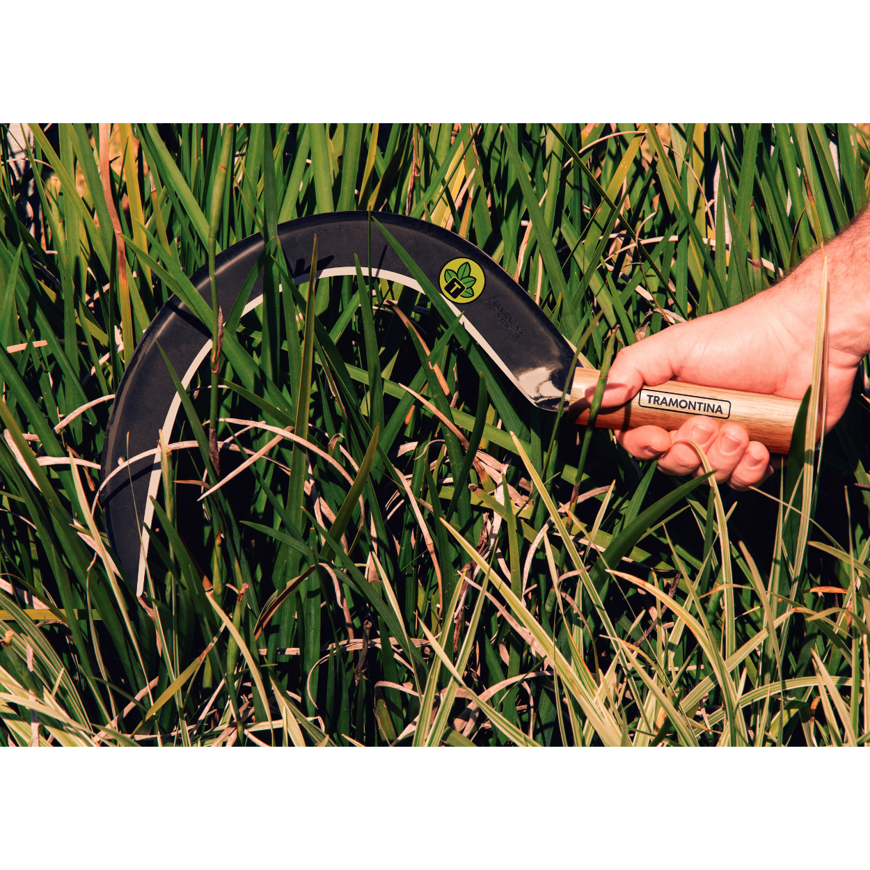 Load image into Gallery viewer, TRAMONTINA Steel Grass Hook with Wood Handle - 390 x 250mm