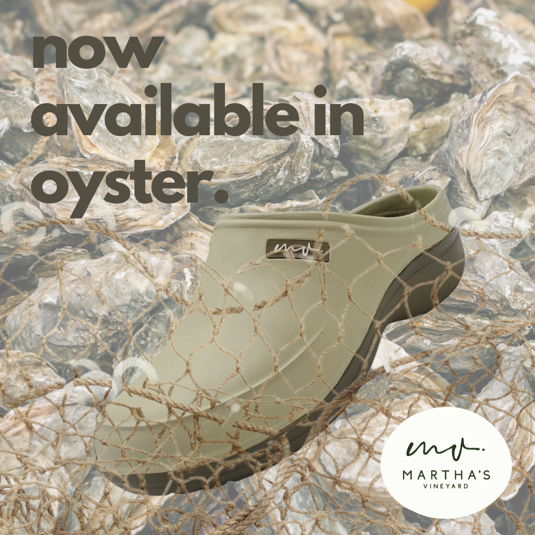 Load image into Gallery viewer, MARTHA&#39;S VINEYARD Glove &amp; Clog Set – Oyster