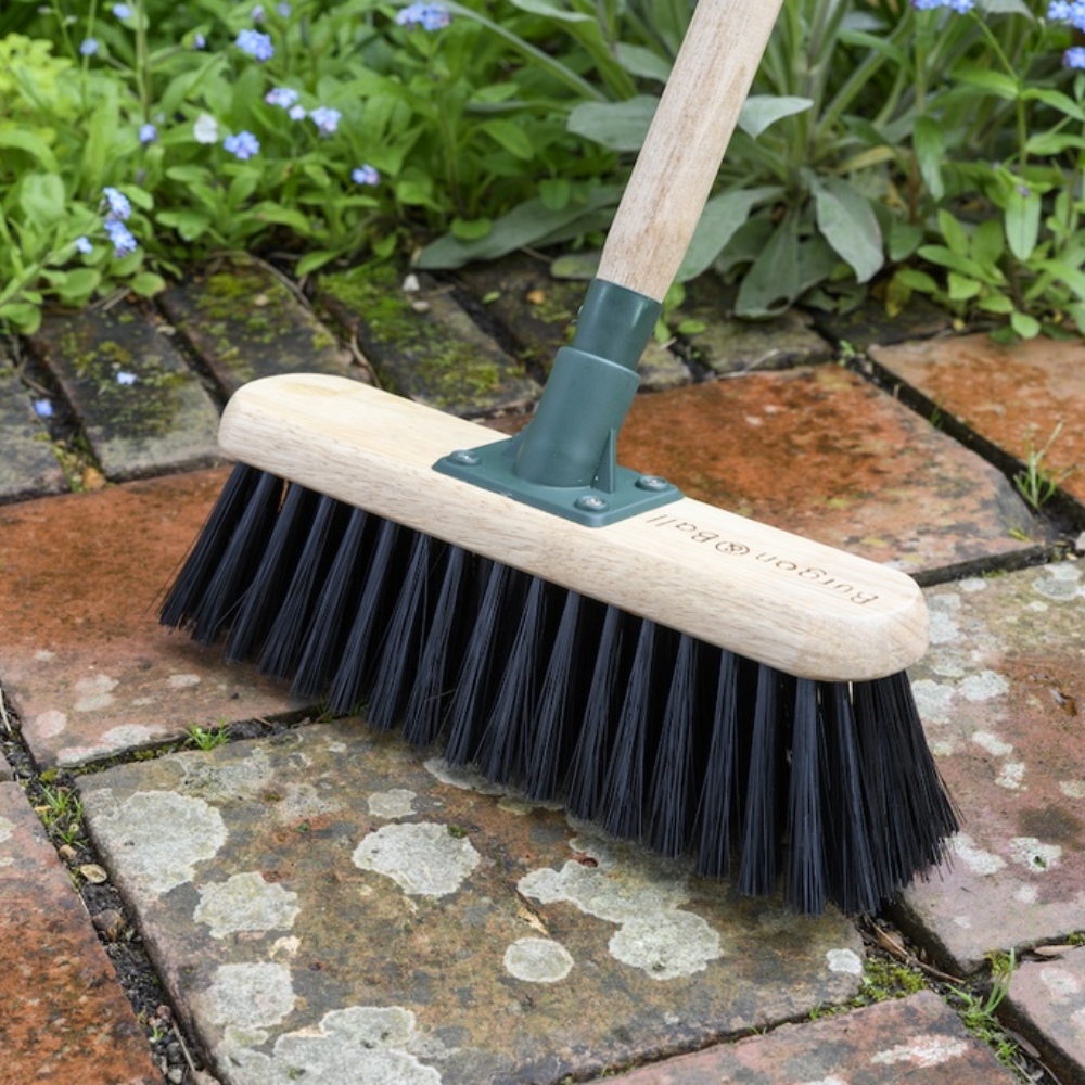 Load image into Gallery viewer, BURGON &amp; BALL PVC 12&quot; Soft Garden Brush - RHS-Endorsed