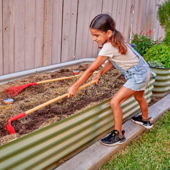 CORONA Kids Long Handle Tool Hoe