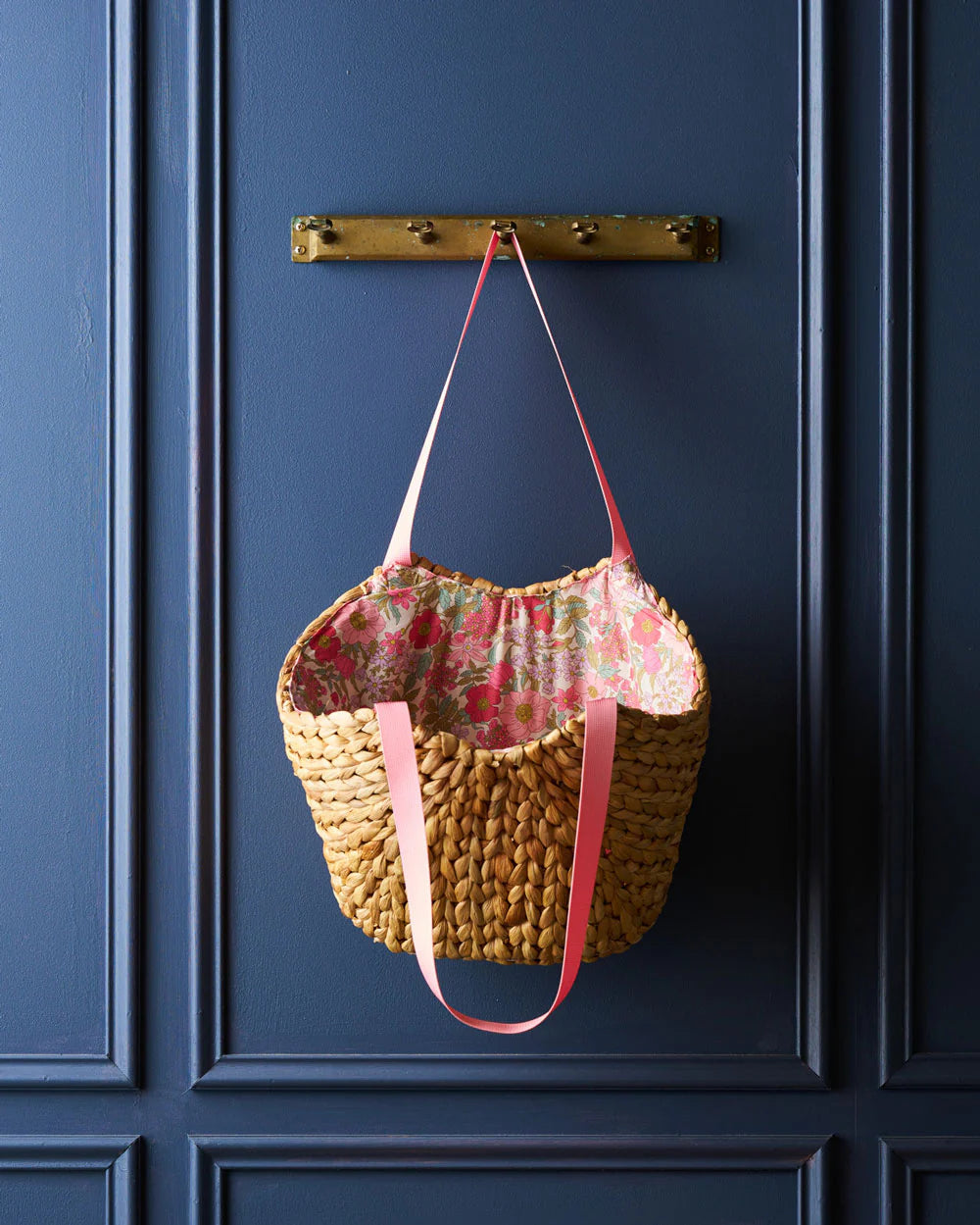 Load image into Gallery viewer, ROBERT GORDON x MARKET LANE - Clarabell Basket Liberty of London