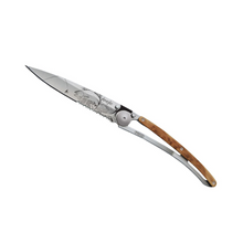 Load image into Gallery viewer, DEEJO Juniper Wood Knife 37g - Trout Camo