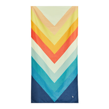 Load image into Gallery viewer, DOCK &amp; BAY Quick-dry Beach Towel 100% Recycled Go Wild Collection - Chevron Chic