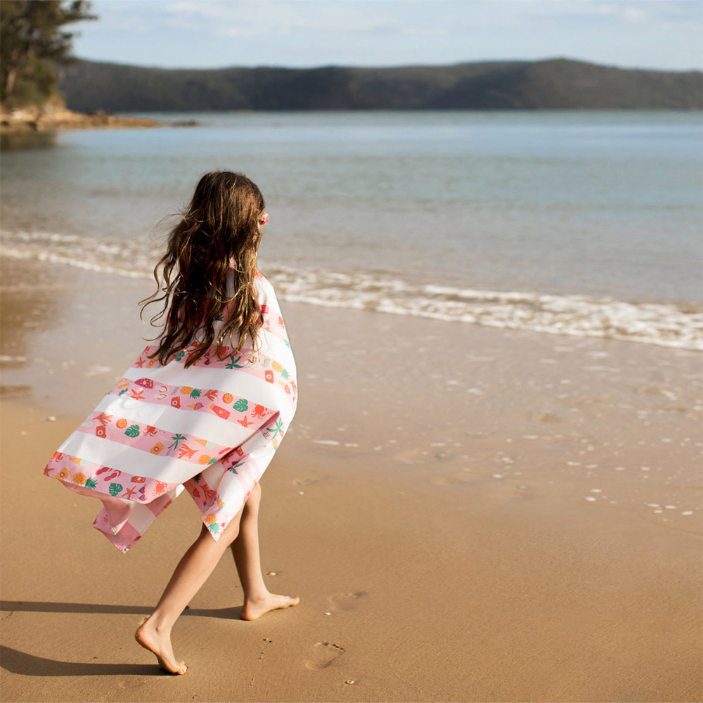 Load image into Gallery viewer, DOCK &amp; BAY Quick-dry Beach Towel 100% Recycled Kids Collection - Vacay Vibes