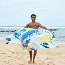 Load image into Gallery viewer, DOCK &amp; BAY Quick-dry Beach Towel 100% Recycled Michael Black Collection - Nothing Better
