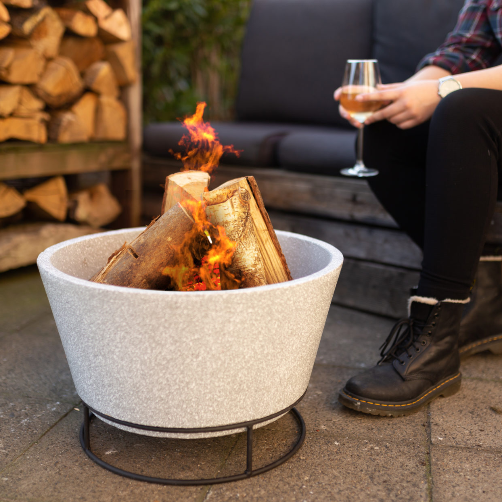 Load image into Gallery viewer, ESSCHERT DESIGN Concrete Look Ceramic Fire Bowl