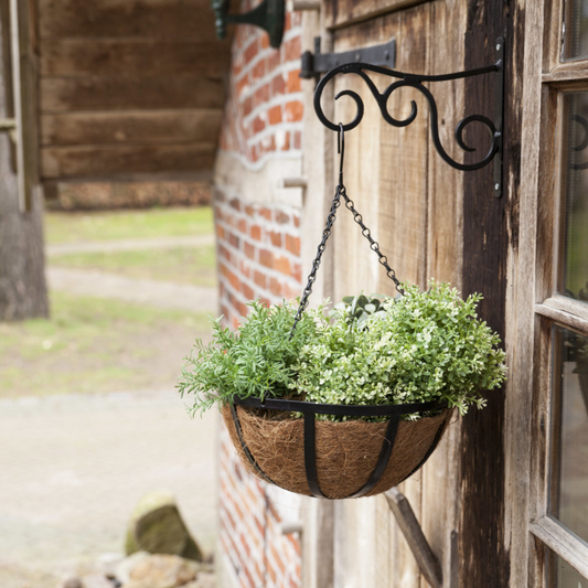 ESSCHERT DESIGN Metal Hanging Basket Hook - Medium